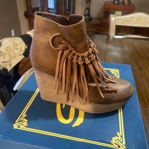 Sbicca booties